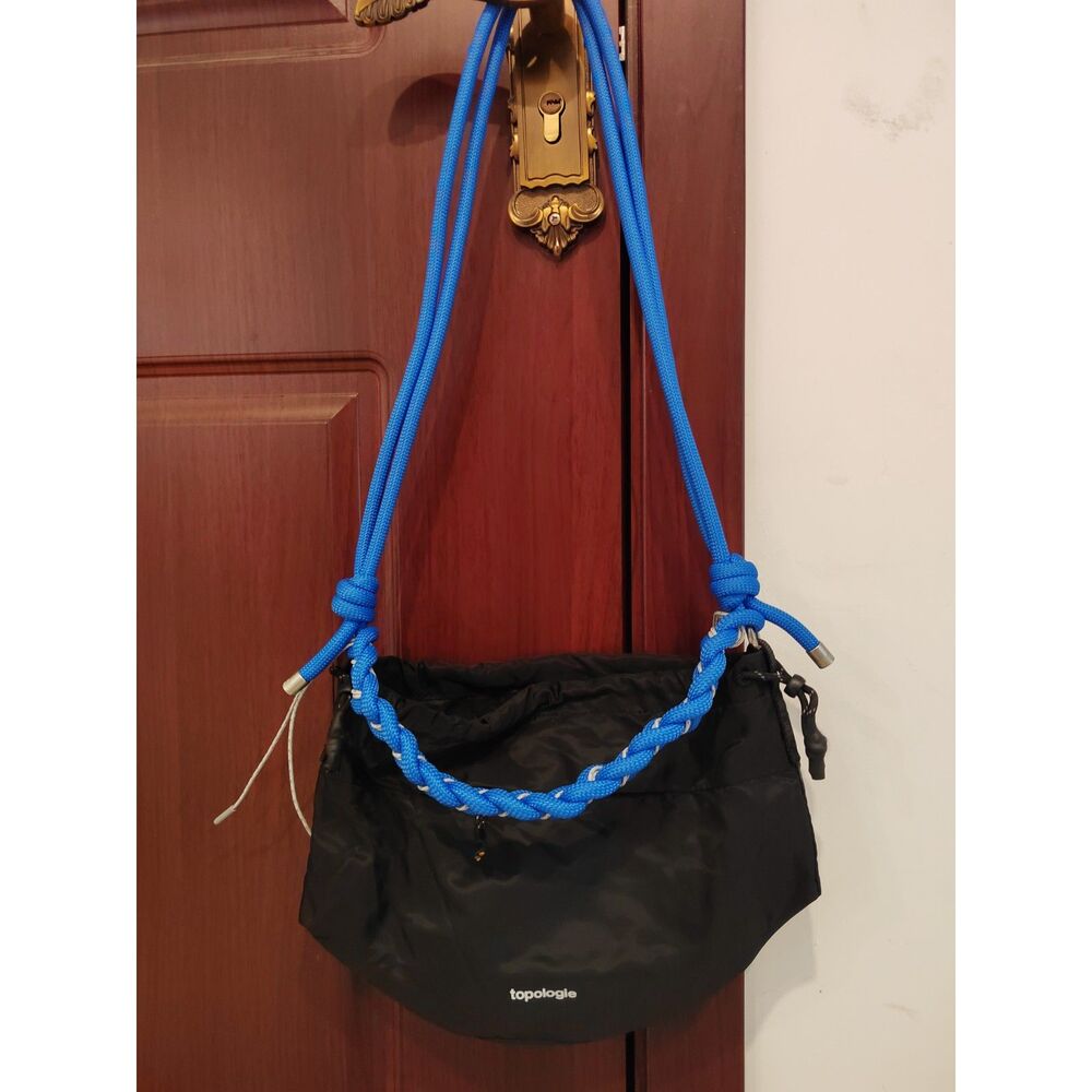 topologie Black Crossbody with Bright Blue Rope Strap - Picture 2 of 6